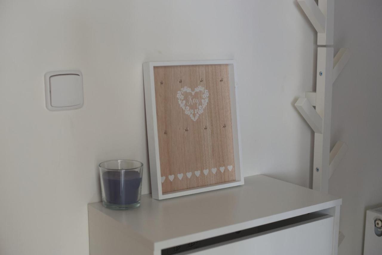 Apartmany Ve Mlejne Cachrov Екстериор снимка