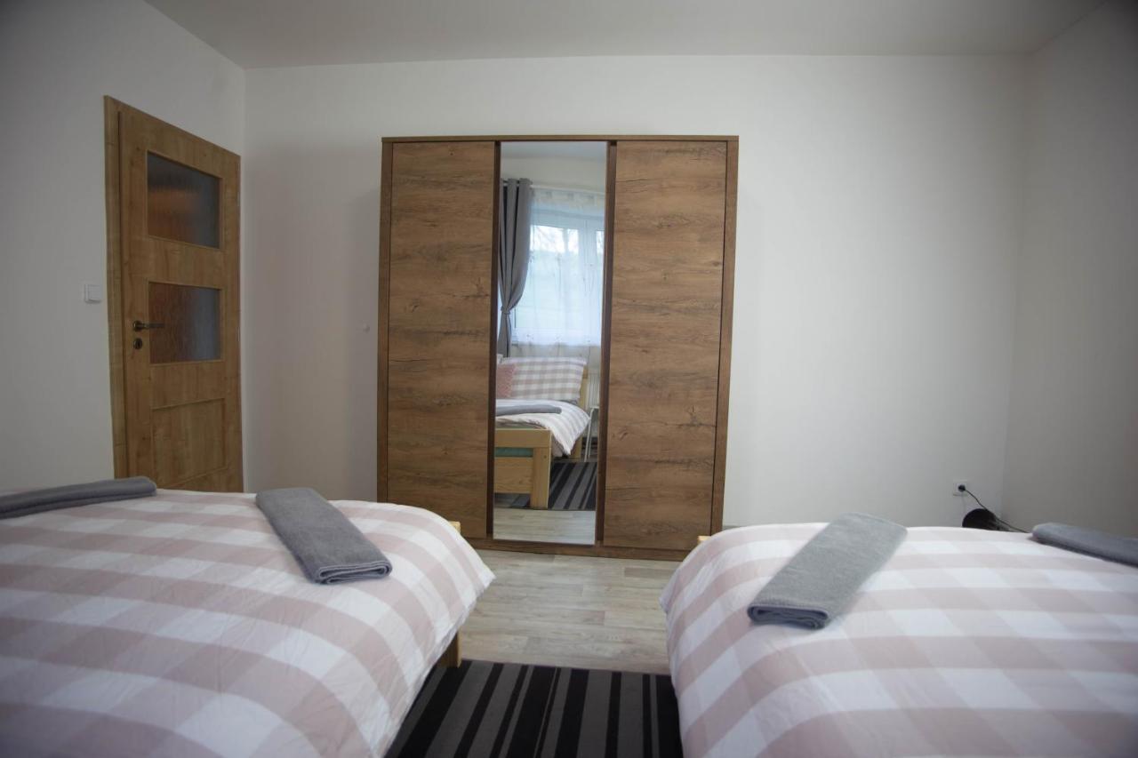 Apartmany Ve Mlejne Cachrov Екстериор снимка