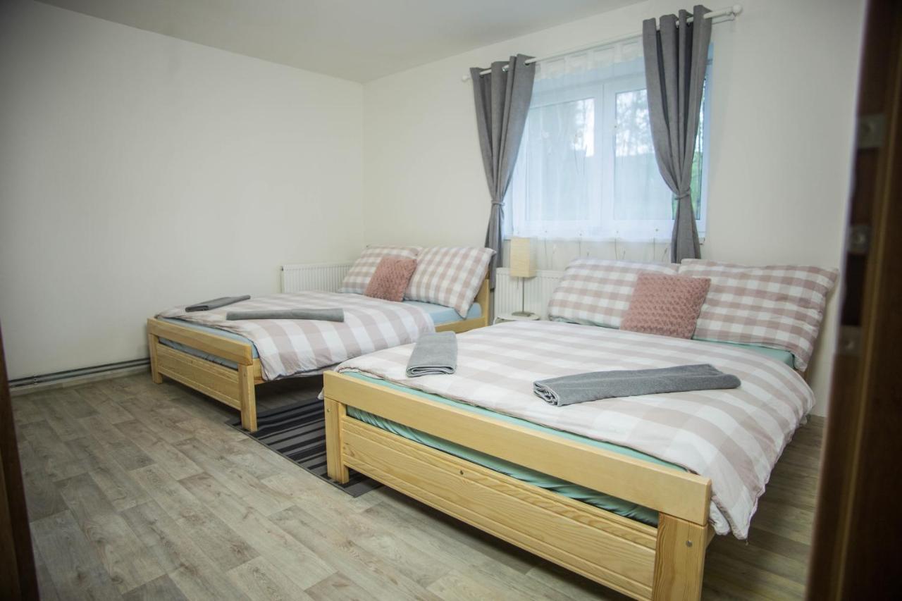 Apartmany Ve Mlejne Cachrov Екстериор снимка